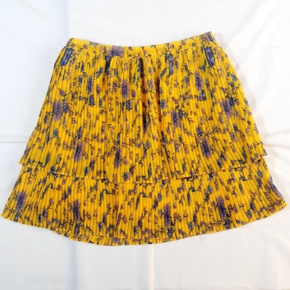 Banana Republic Dresses & Skirts - Banana Republic Factory Pleated Layer Skirt in Golden Yellow and Purple XS